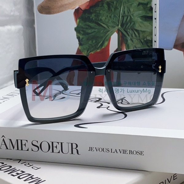 ζ ۶ 9YSL0230-1