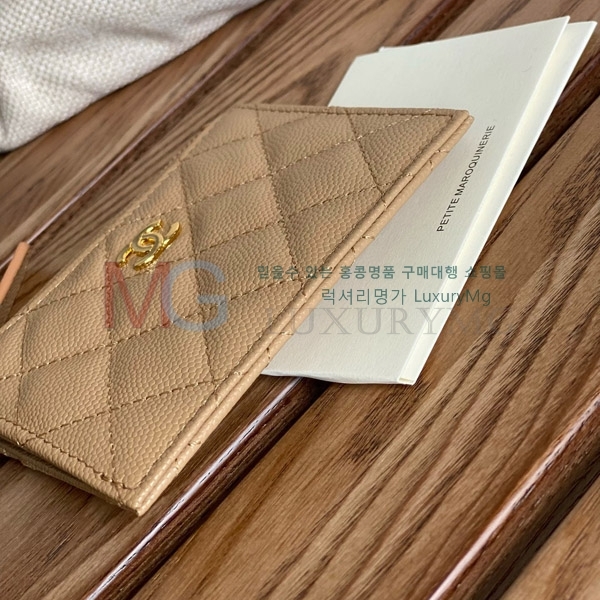 *  īȦ ĳ A84105-A-10