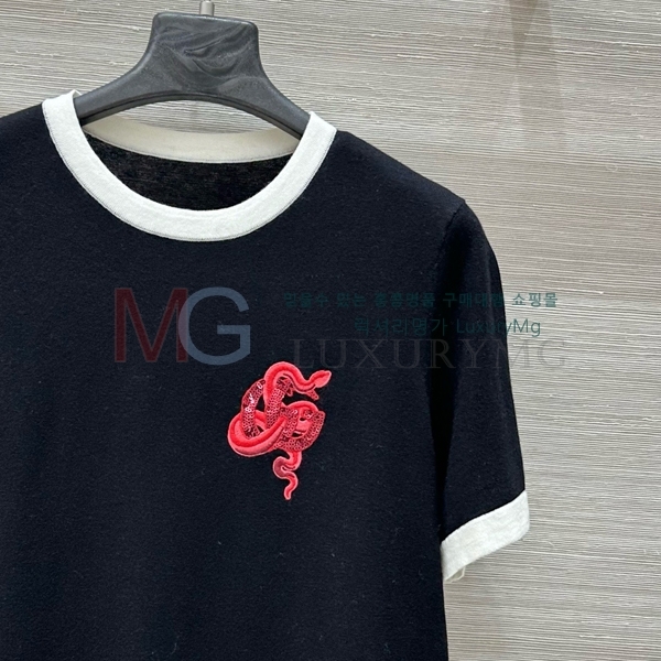   Ƽ GG526543547-3