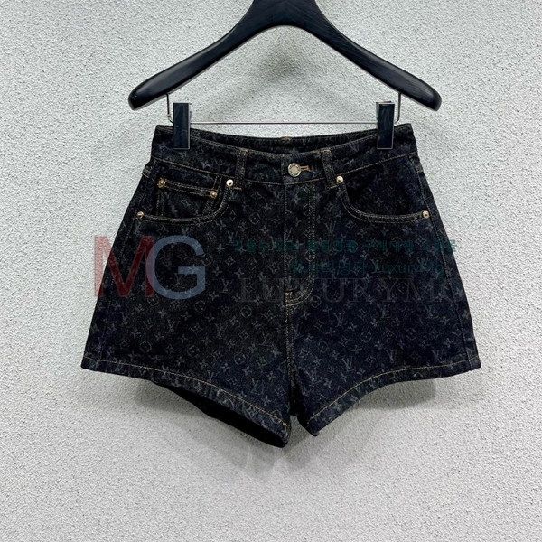  ̺  C6003255