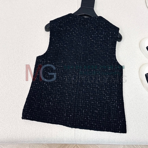  *  CH636781