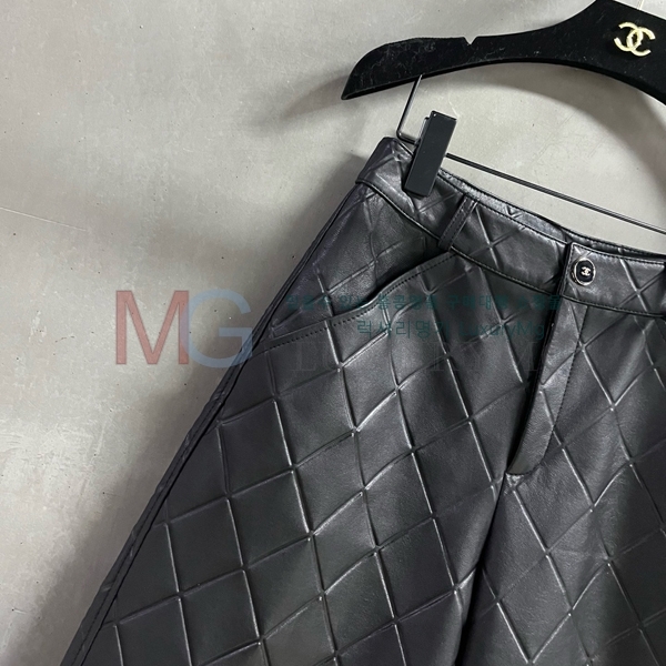 *  C600657