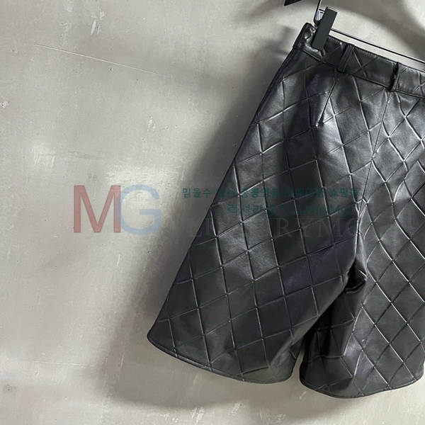 *  C600657