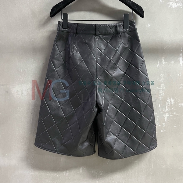 *  C600657