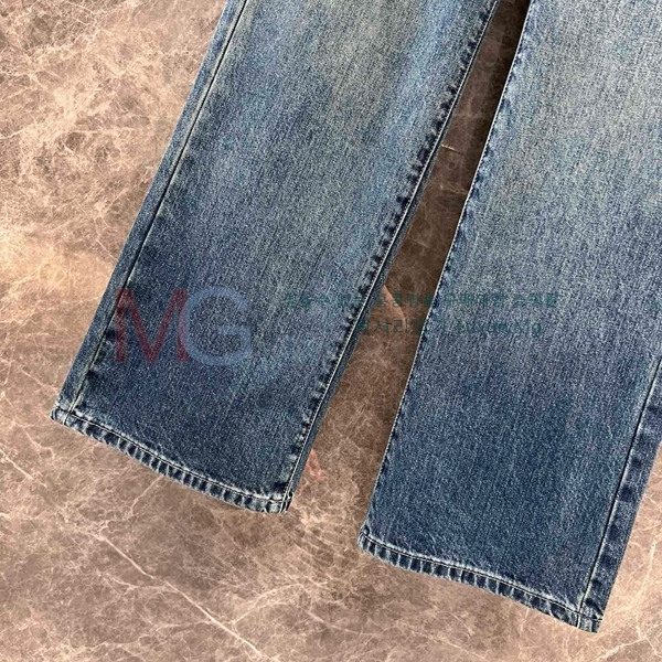  * û C511244
