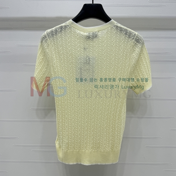  *  15CH2522139-1