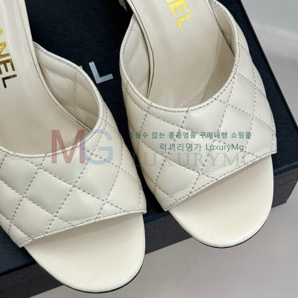  *   CH642522-3