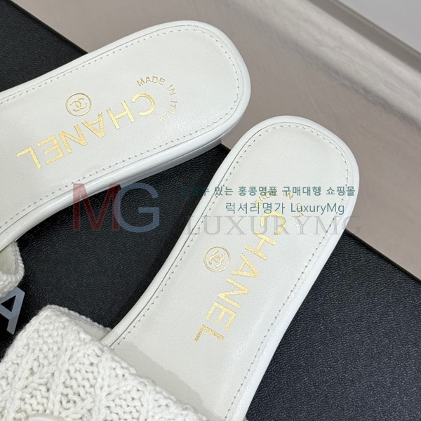  *  CH642521-1