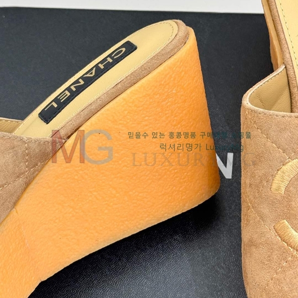  *  CH642516-1