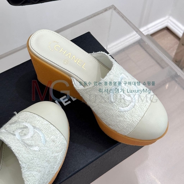  *  CH642516-3