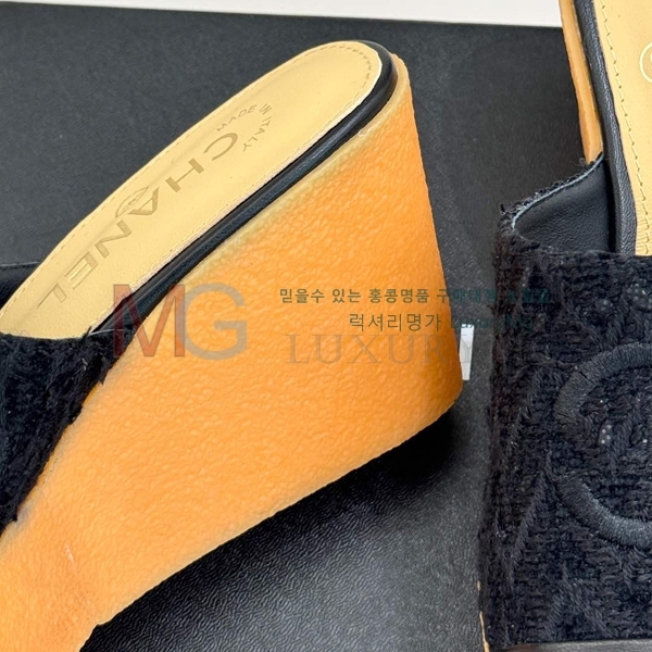  *  CH642516-4