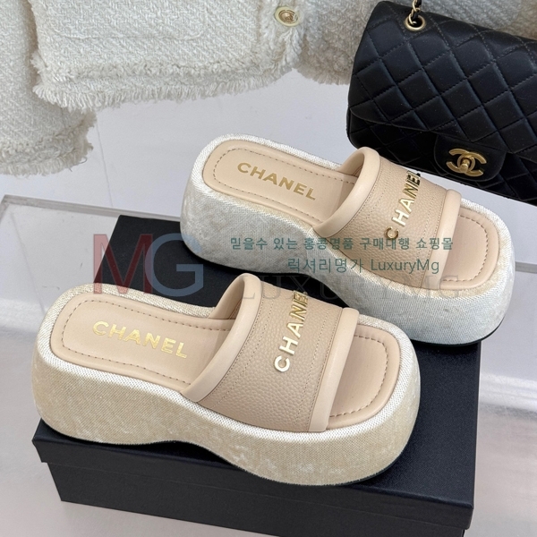  *  CH642520-4