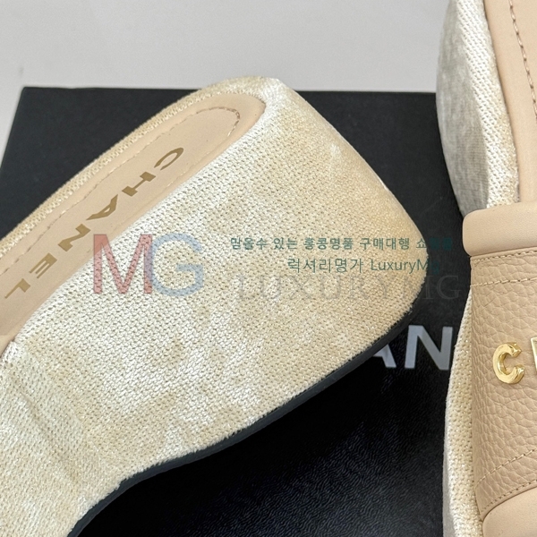  *  CH642520-4