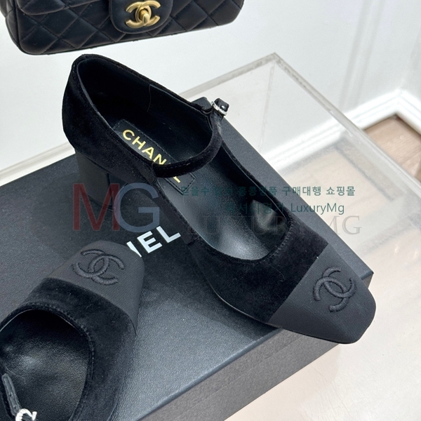  *   CH642513-2