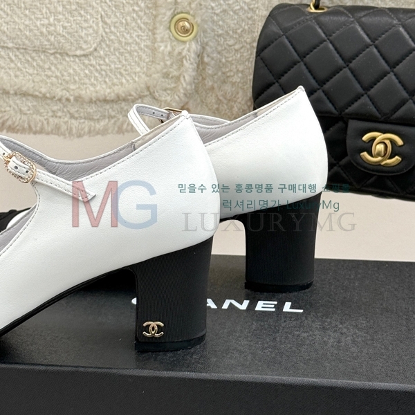  *   CH642513-3
