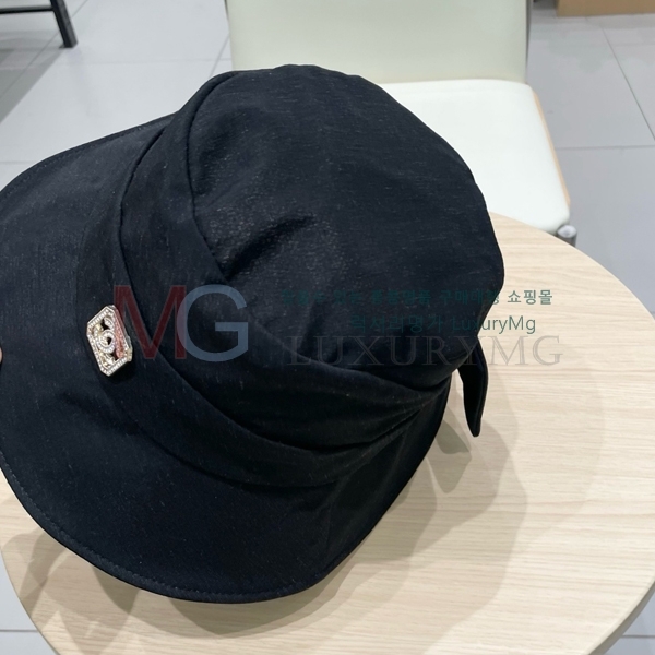   CH1620354157-3