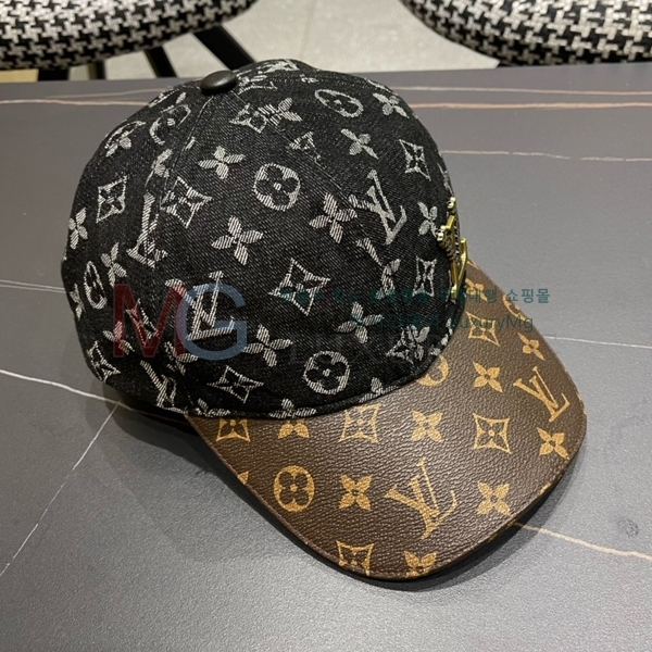 ̺  LV68842-2