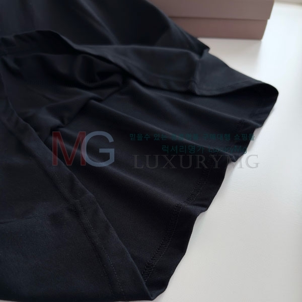   Ƽ BU806662