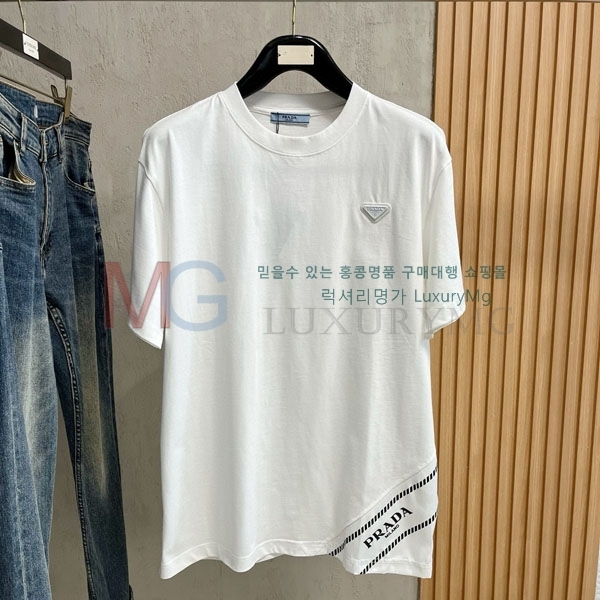   Ƽ AB033625