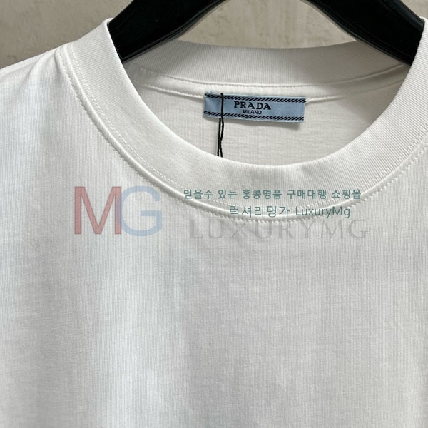   Ƽ AB033625