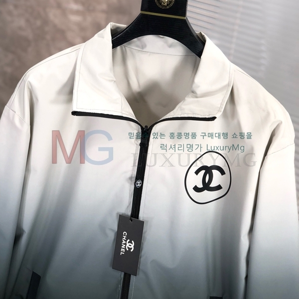  * ΰ   CH526140-1