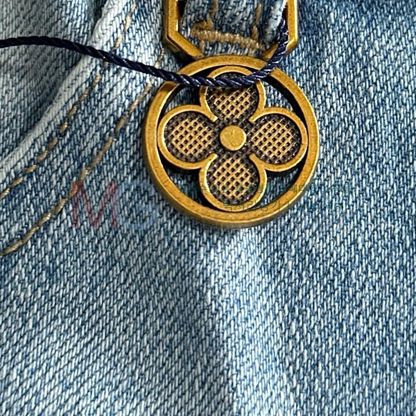 ̺ û LV2207708