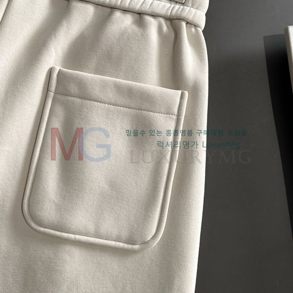 ̺  LV25502