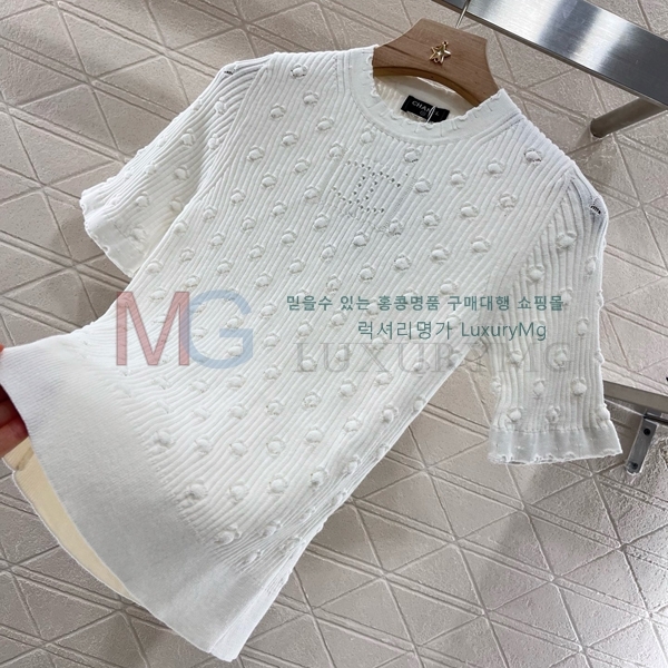  *  CH62136245-1