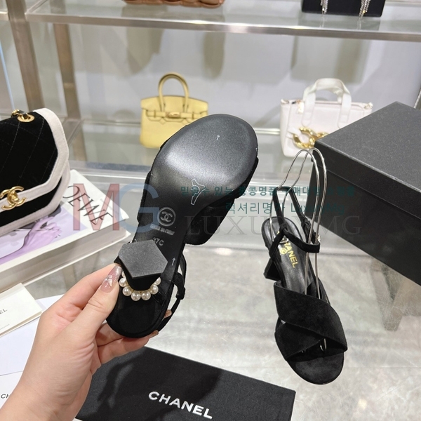 *  ̵  AA131363-3(7CM)