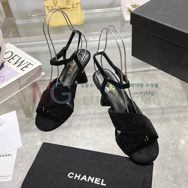 *  ̵  AA131363-3(7CM)