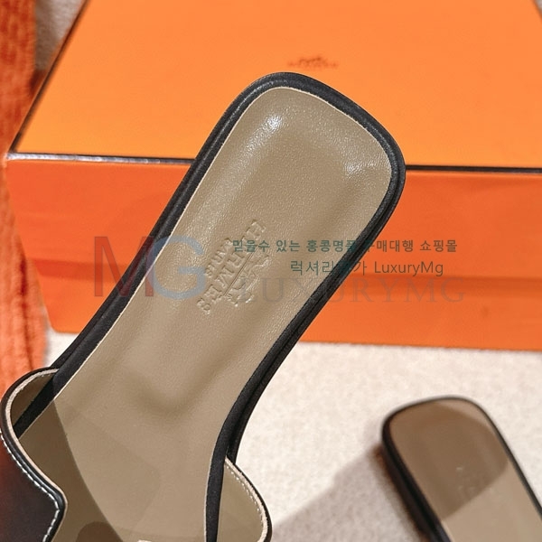 ޽   A5066641-2