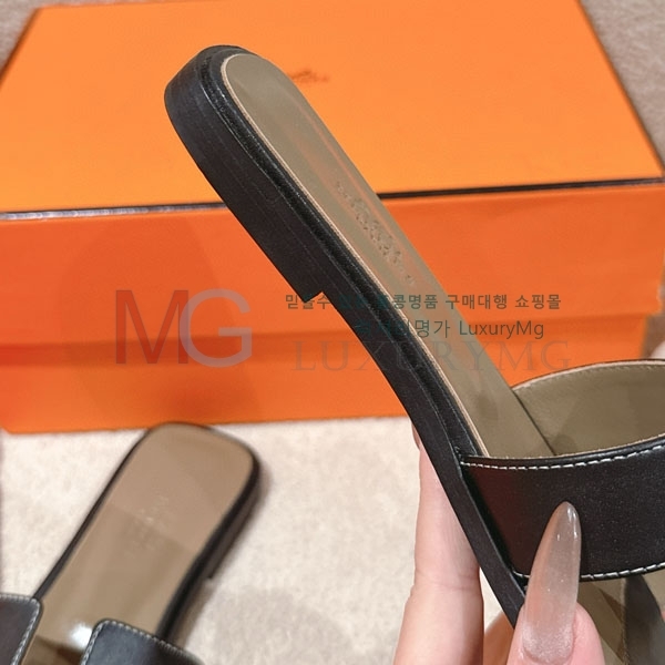 ޽   A5066641-2