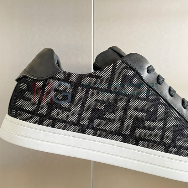   Signature Ŀ FF006813
