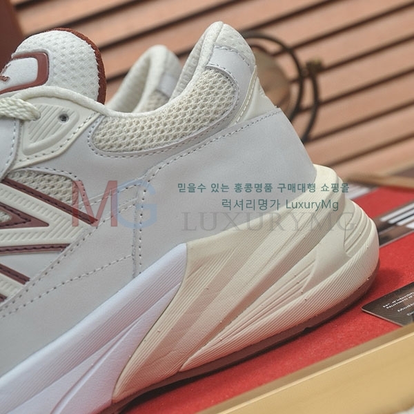 ηǾƳ Ŀ  LP70055802-2