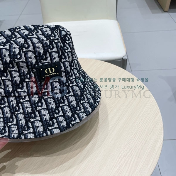  ĸ  DR580410