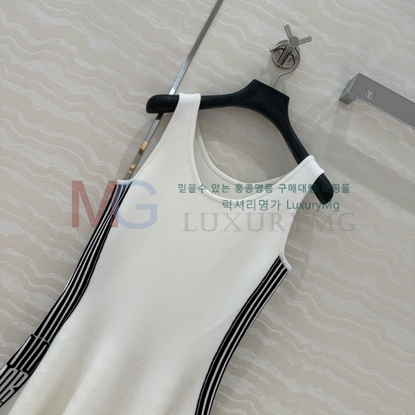   ǽ DO6711119-1
