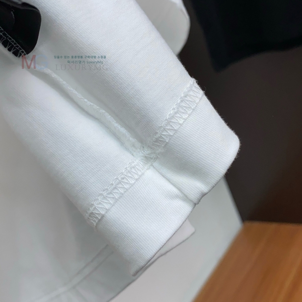    Ƽ DR4236734