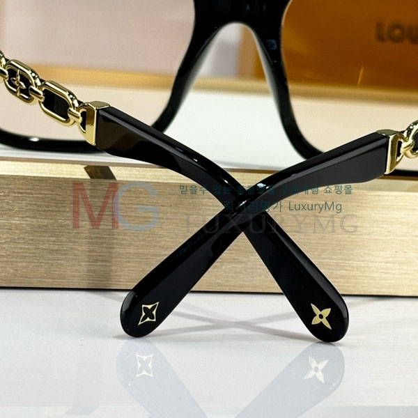 ̺ ۶ LV100602