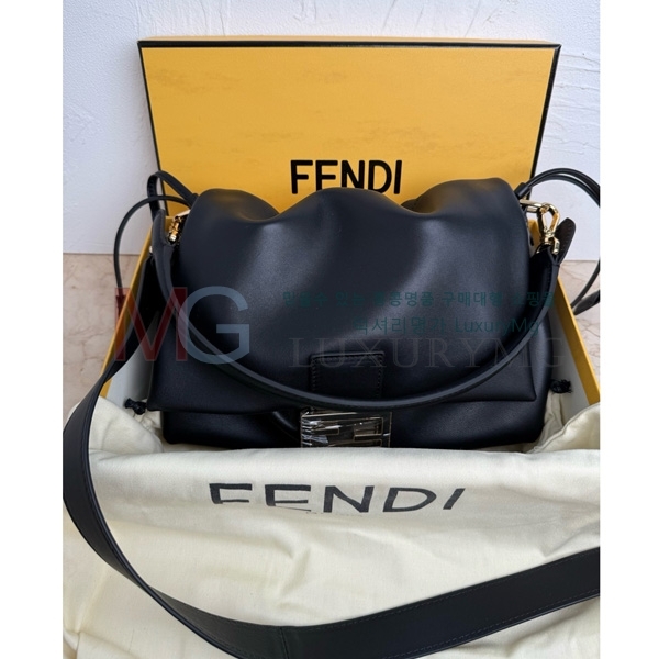    ̵ F8833-1