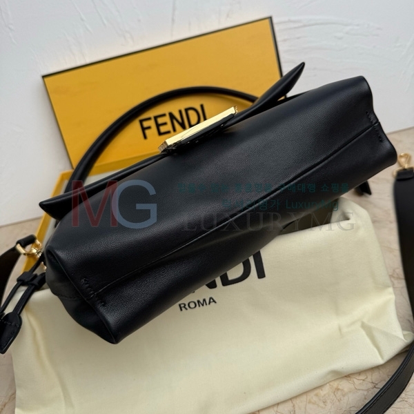    ̵ F8833-1