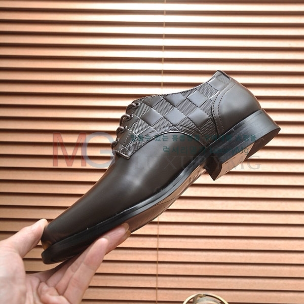 ̺  屸 5LV600323-3