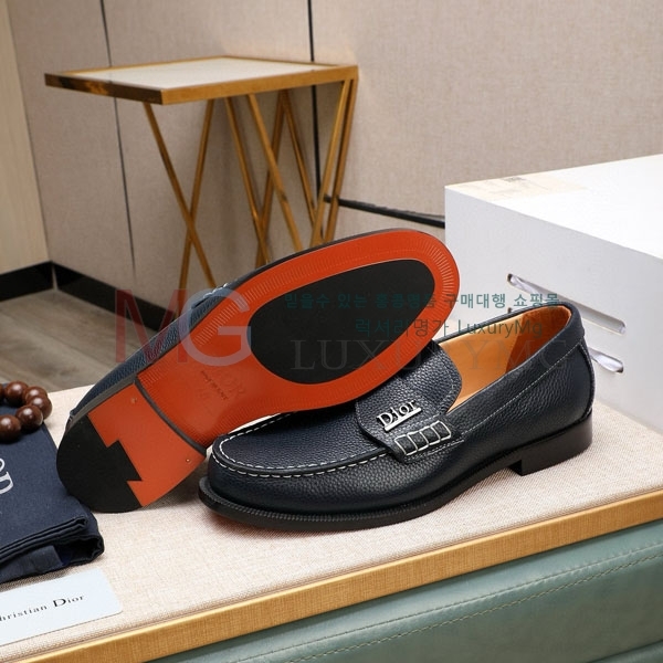   屸 DR066025-2
