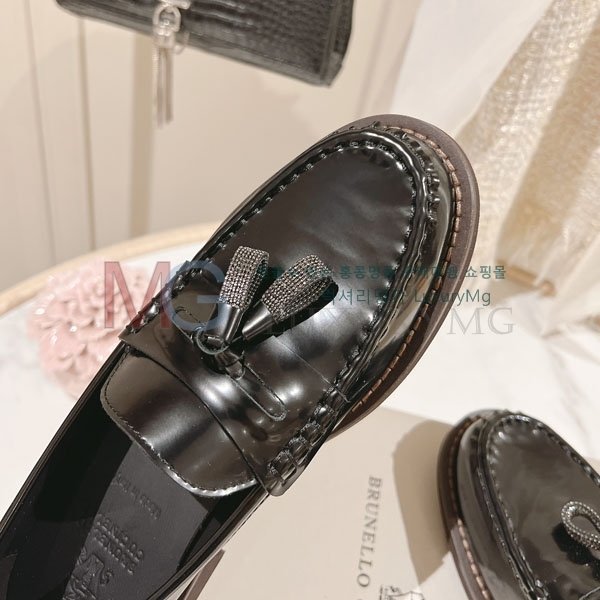 ڷ ġڸ   BC8110990