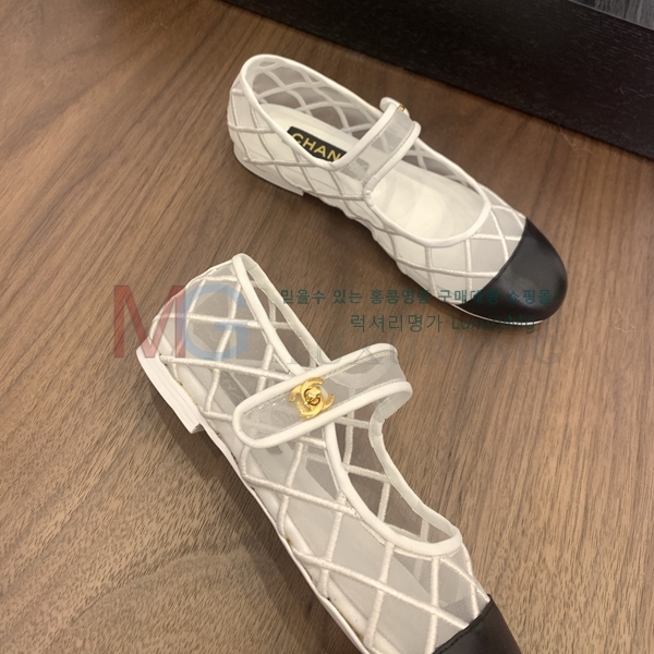 *  ÷ CH378232-1
