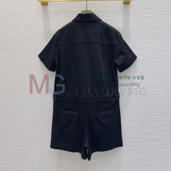  ǽ D25253666