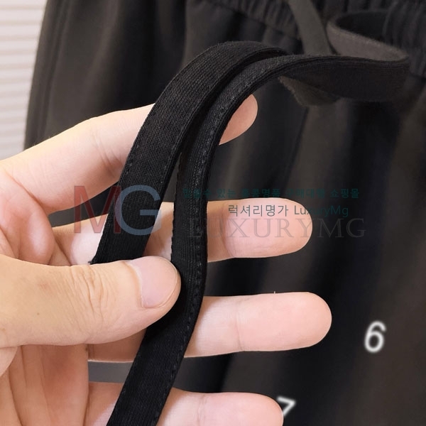   ݹ MM8632703-2