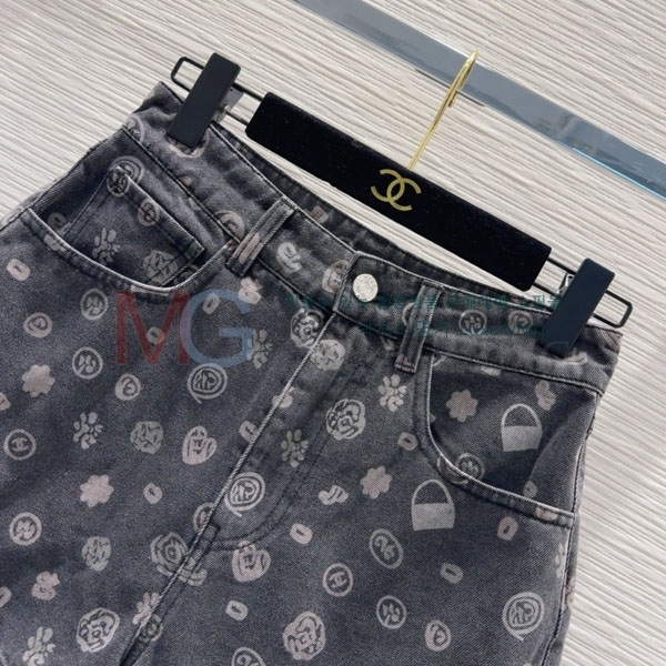  *   C600676