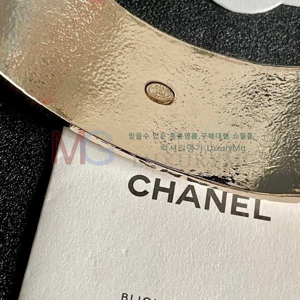 *  CH20118579