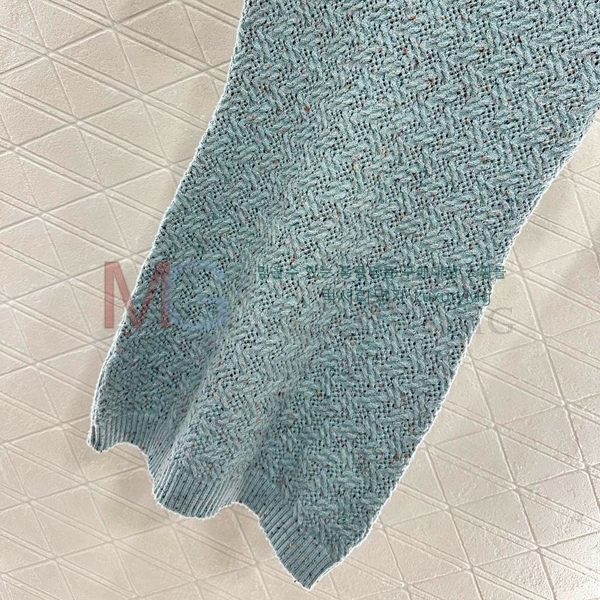 * ǽ CH605594-3