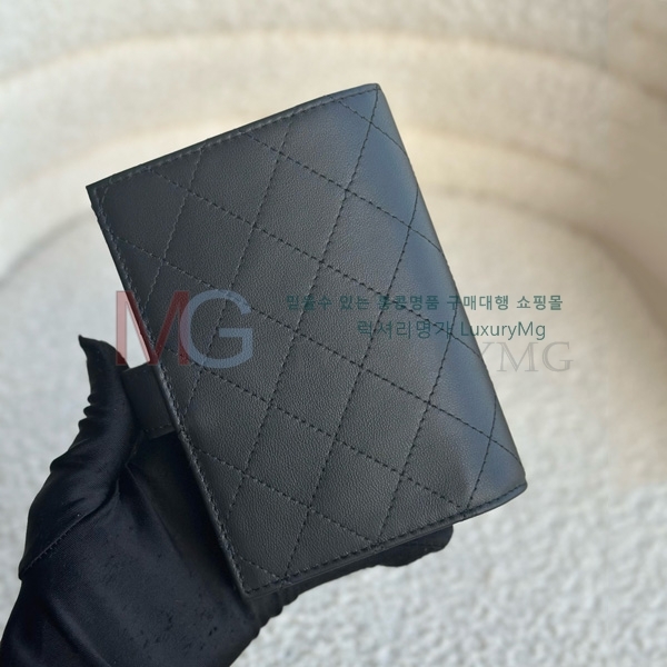 *   A55570-5